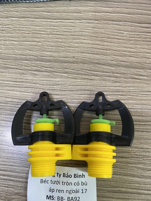béc tưới tròn có bù áp ren ngoài 17